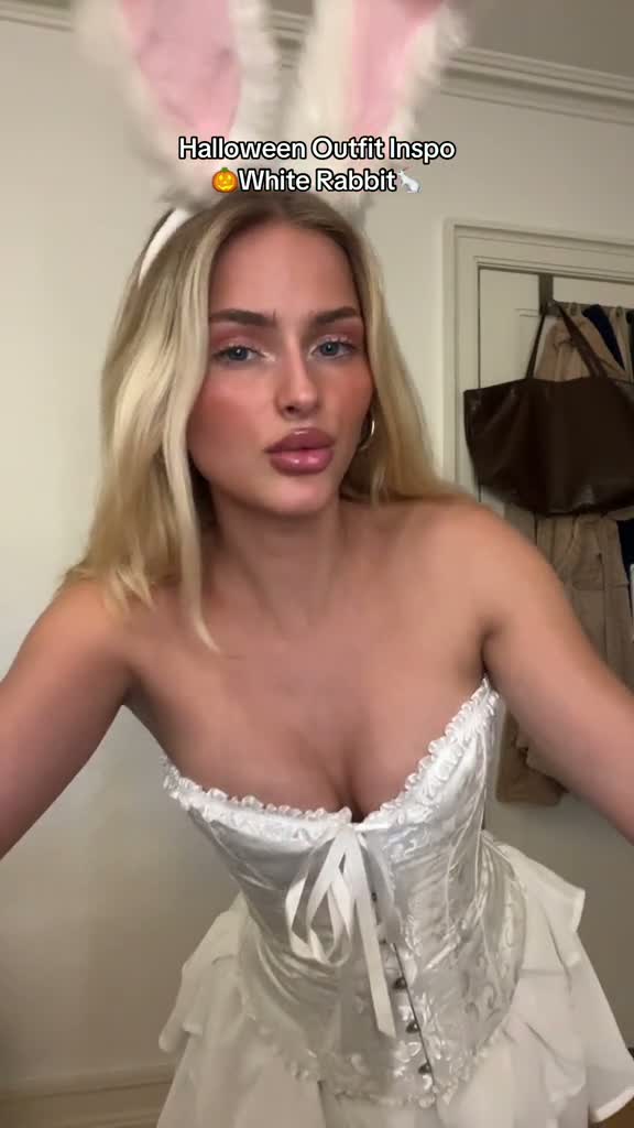 HOTBUNNI White Rabbit Corset Set — Ansicht 3